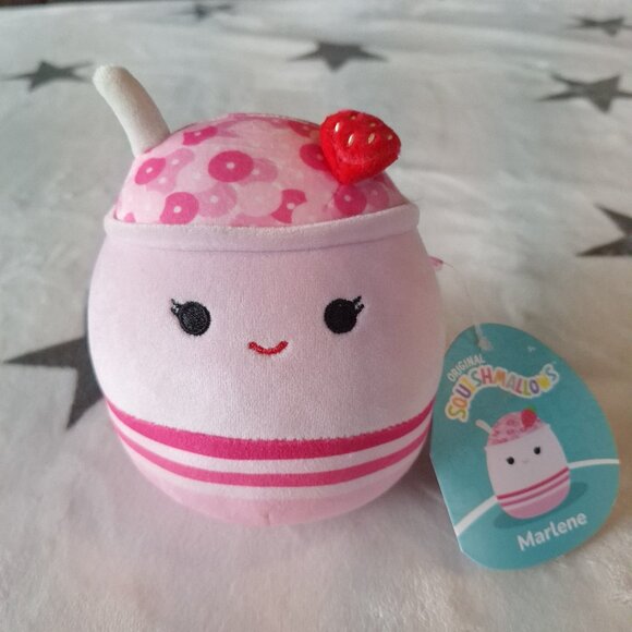 Squishmallow Food Marlene the Strawberry Cereal Scented 5 Inch Soft Plush Pink - Picture 1 of 8